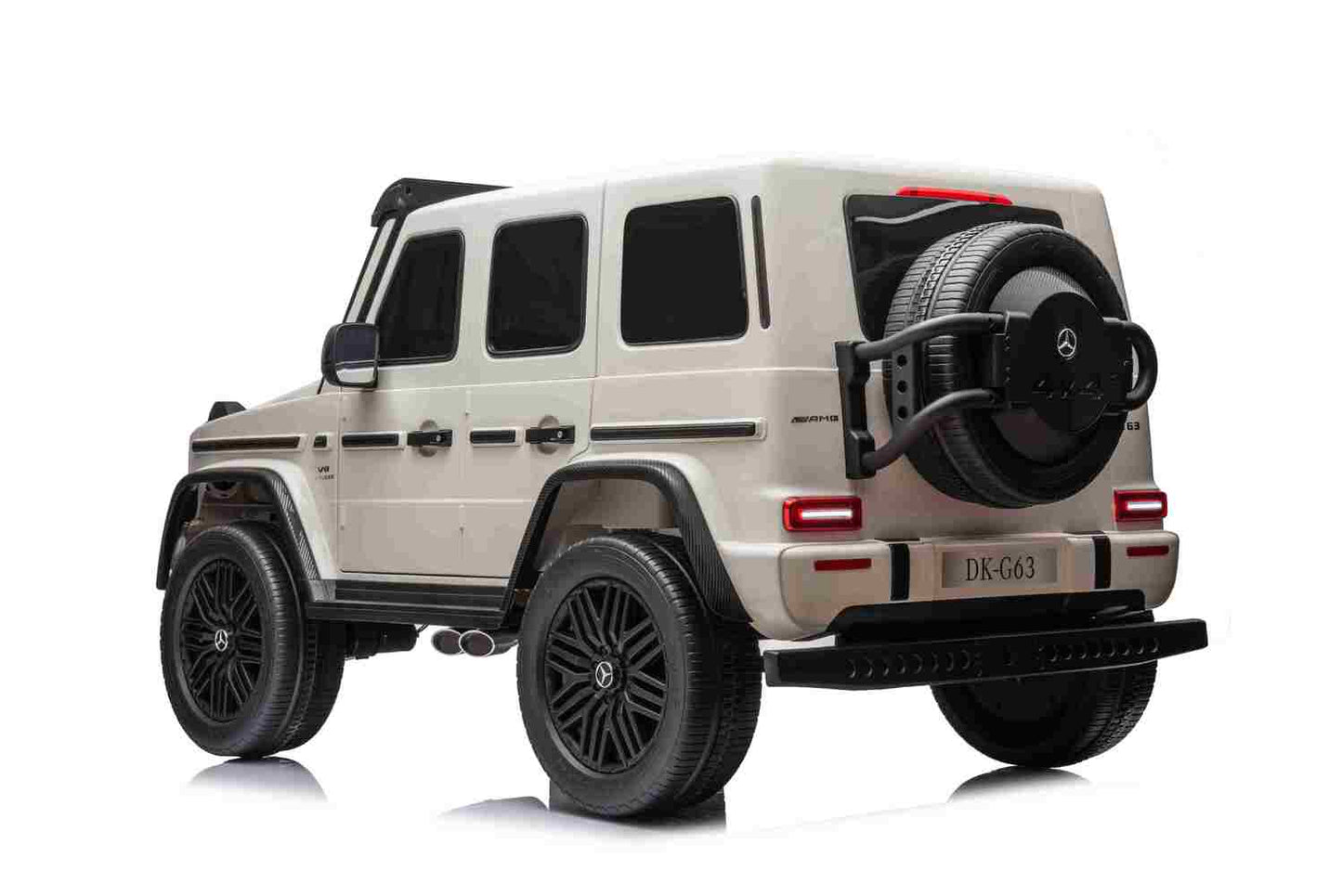 Mercedes Benz G63 mit AMG Teppich 4x200W 24V Akku XXL